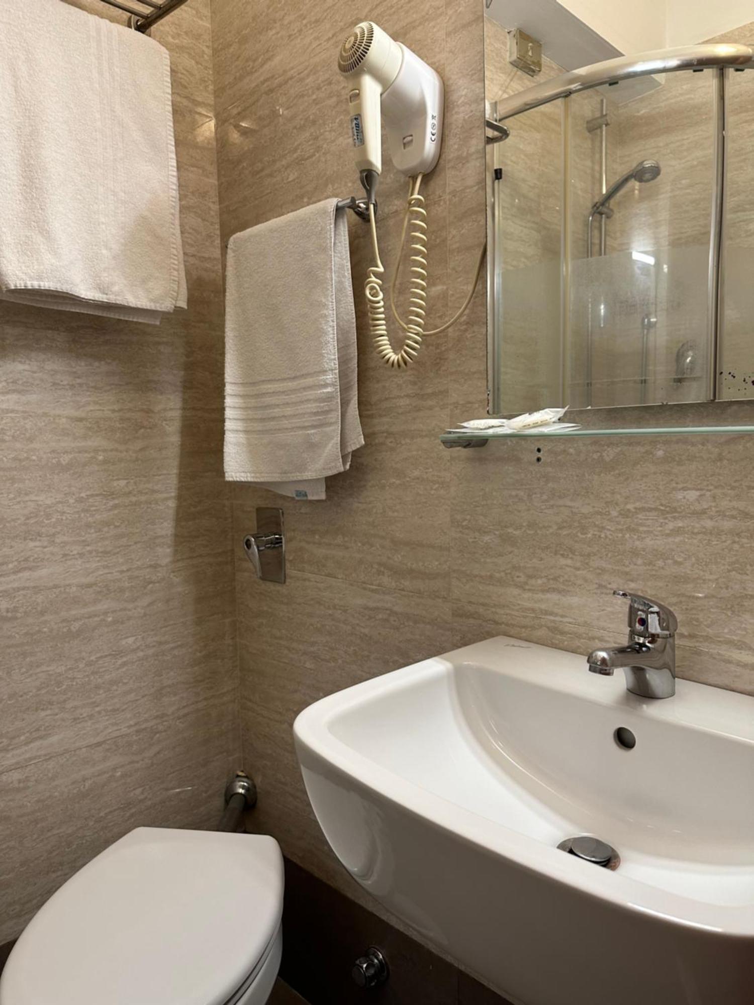 Hotel Nizza Milan Exterior photo