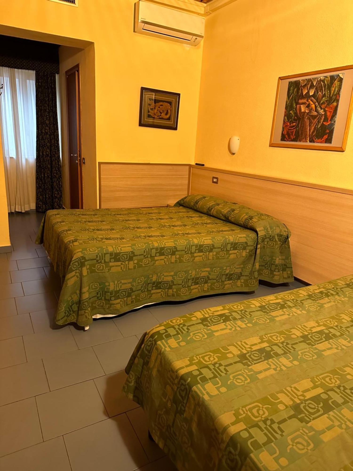 Hotel Nizza Milan Exterior photo
