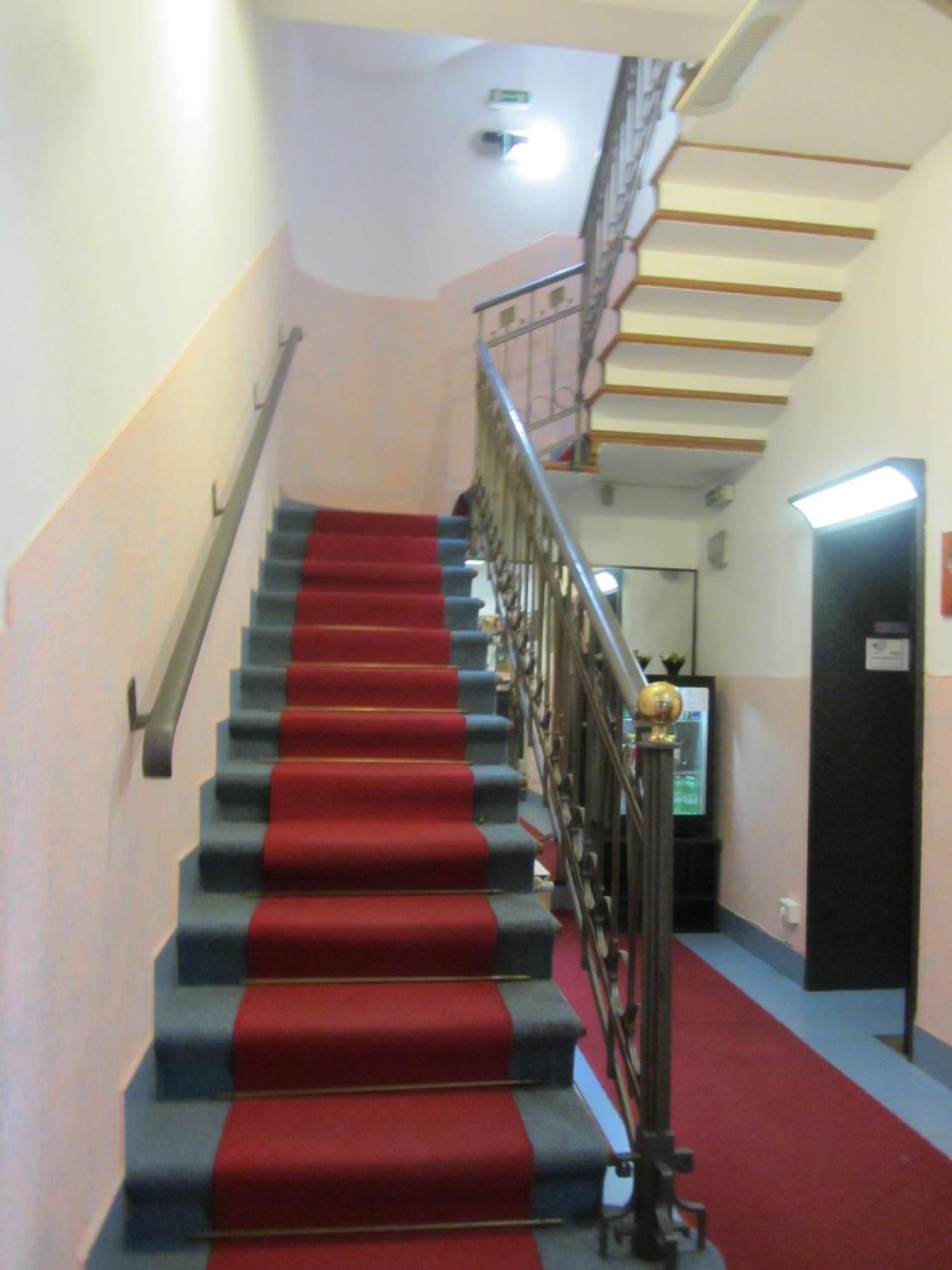 Hotel Nizza Milan Exterior photo