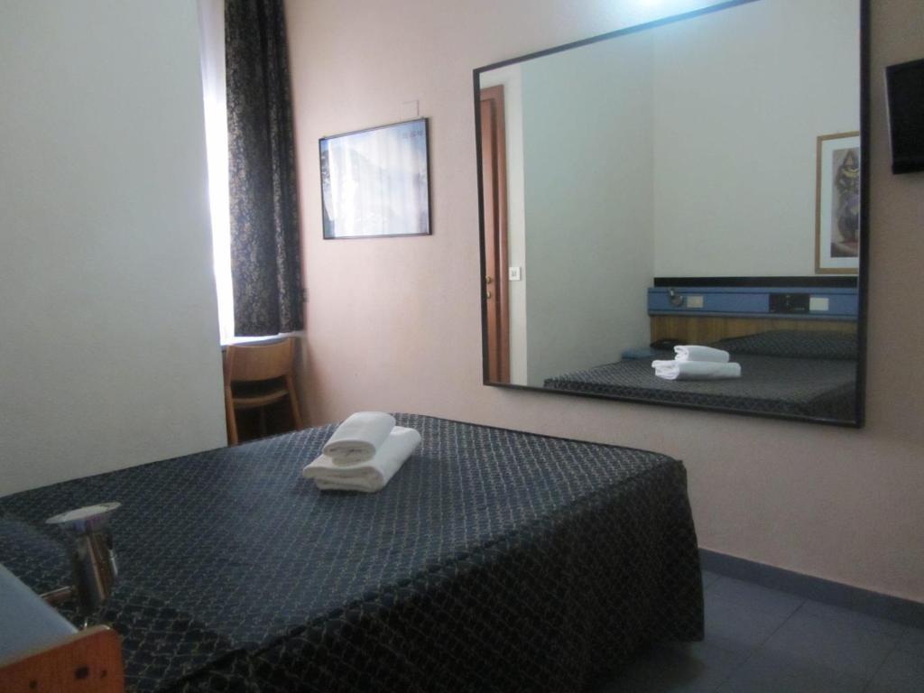 Hotel Nizza Milan Room photo